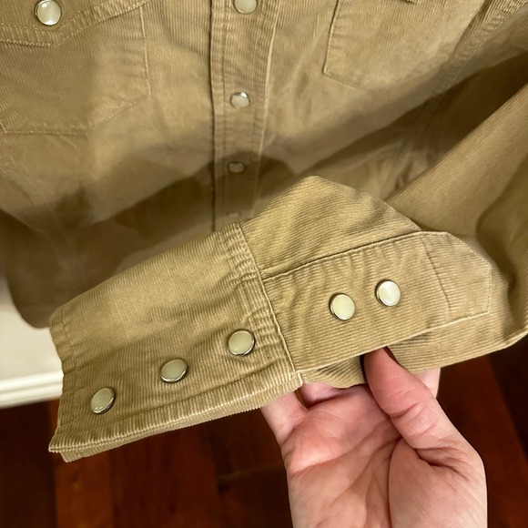 Vintage Y2K GAP Womens Corduroy Tan Pearl Snap Front Shirt Western Cowgirl Rodeo - Picture 8 of 10
